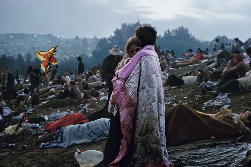 Woodstock-couple-credit-Burk-Uzzle-8e6c60e5